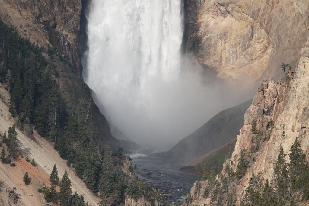 Yellowstone Lower Falls (DSC08277)