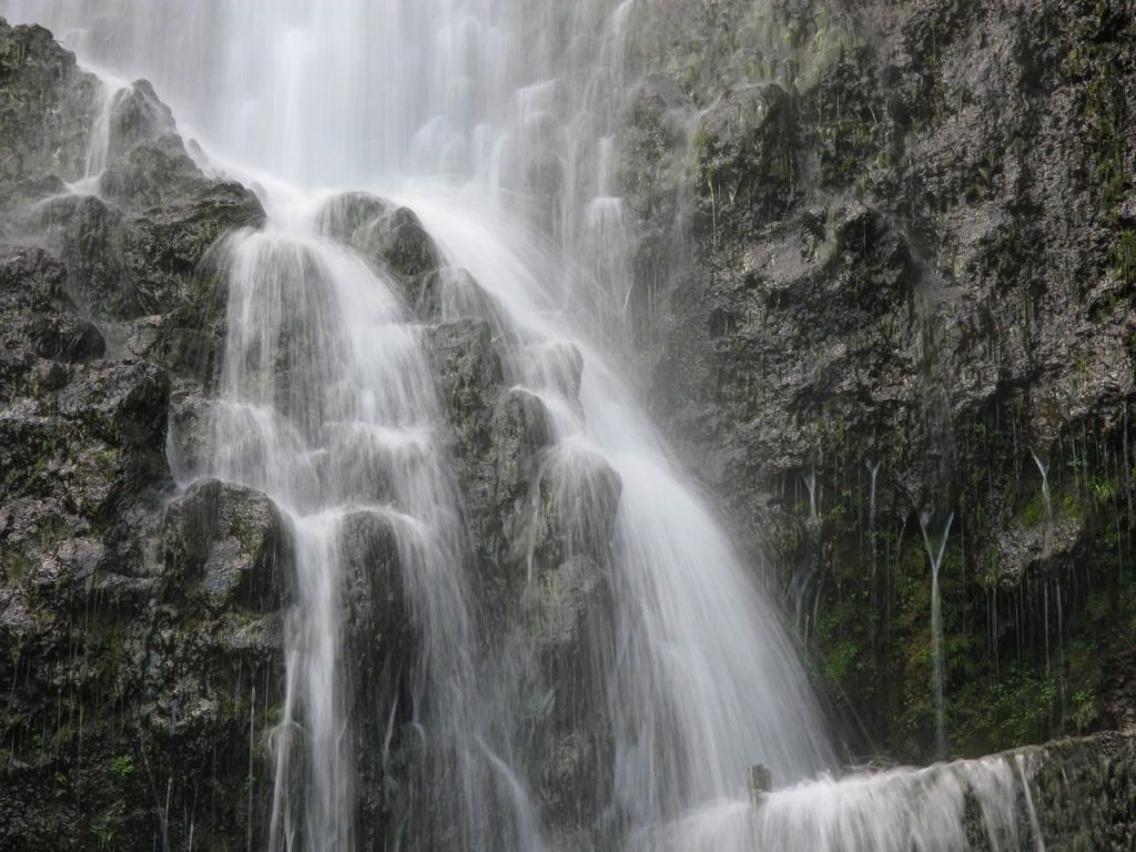 Waterfall, Road to Hana (IMG_1853)
